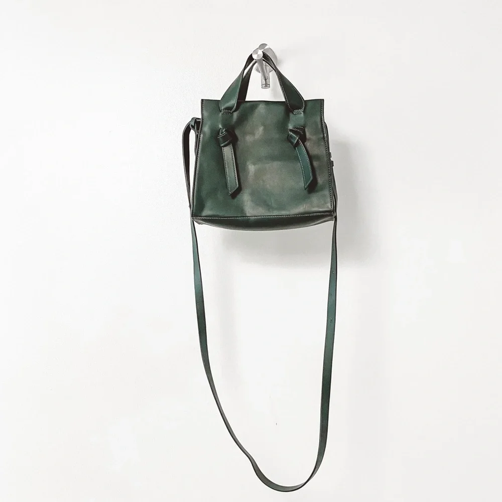 French Connection Preppy Casual  Chic Aria Knot Detail Tote Hand Bag‎ Green